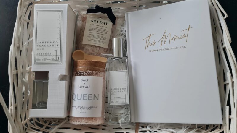 The Ultimate Pamper Hamper - Image 2